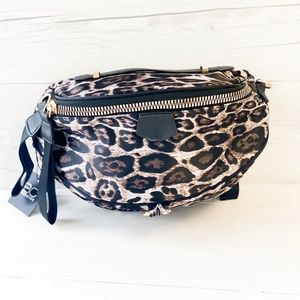 Leopard nylon bumbag - the best crossbody belt bag style - great condition!